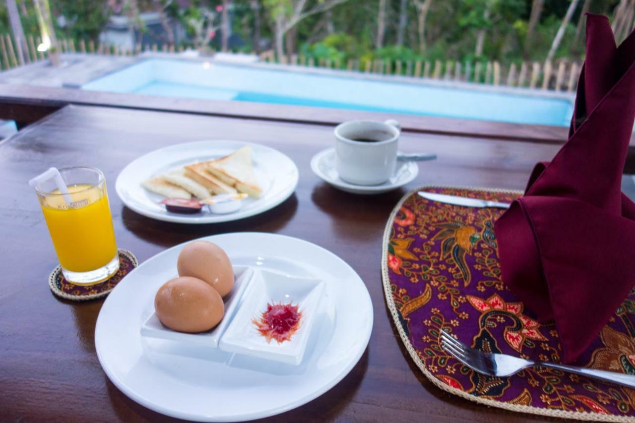 Kampuak Cottages Sakti Bagian luar foto