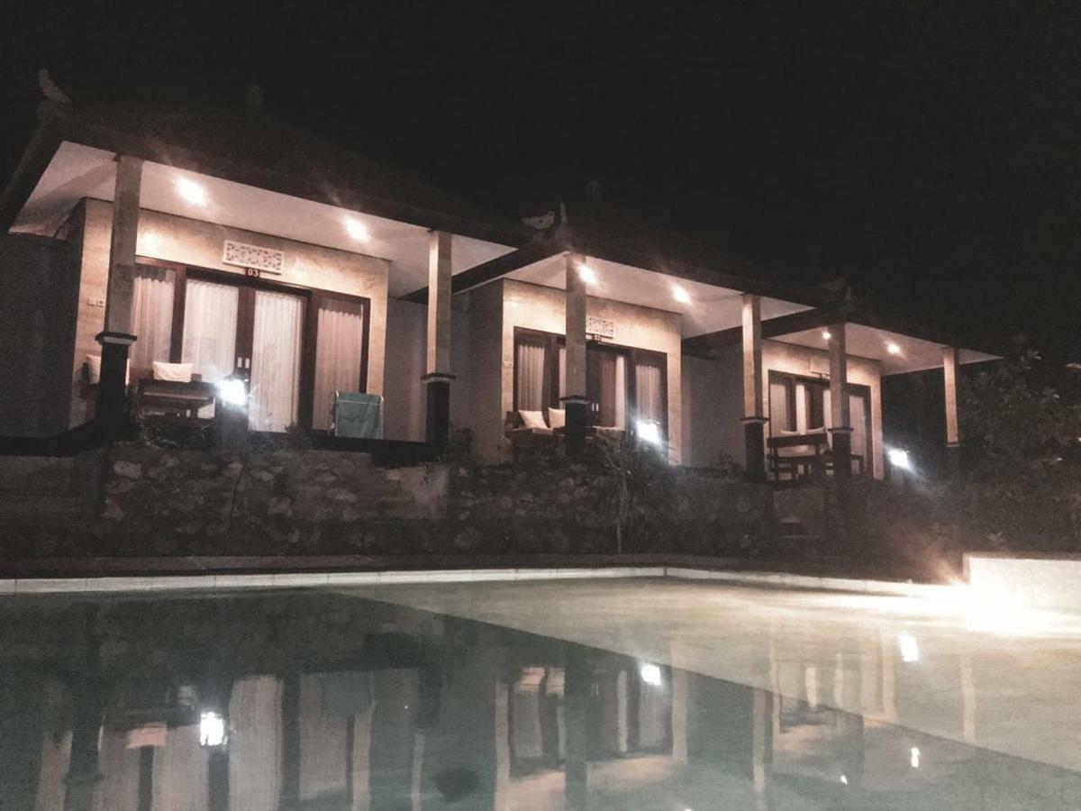 Kampuak Cottages Sakti Bagian luar foto